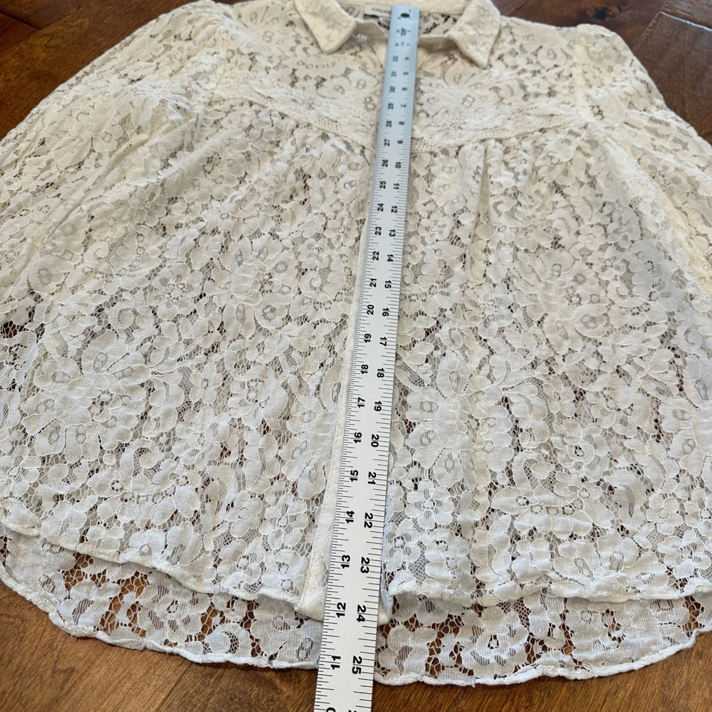 Anthropologie Calligraphie Lace Button Up Shirt Cream‎ Romantic Sheer Blouse M - Picture 9 of 12